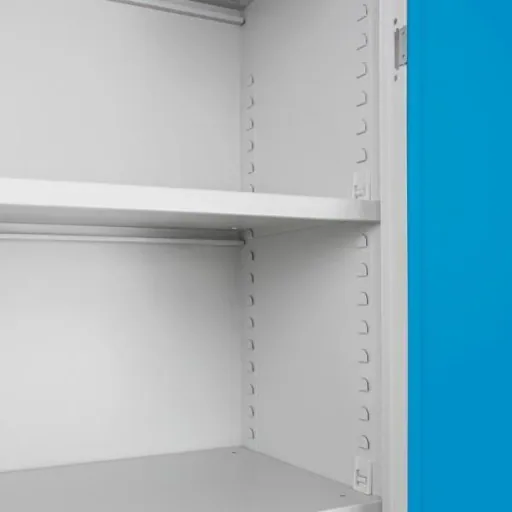 Flügeltürschrank RAL 7035/5012, 195x92x60cm