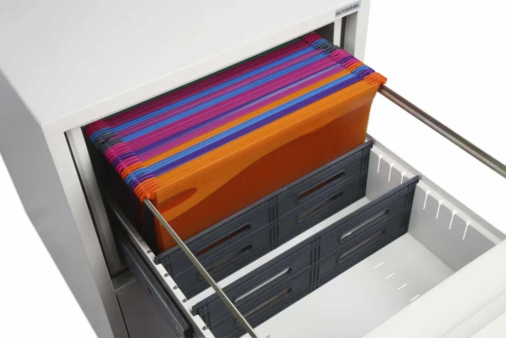 Aktenschrank World Class Vertical Fire File mit 4 Schubladen und Schlüsselschloss