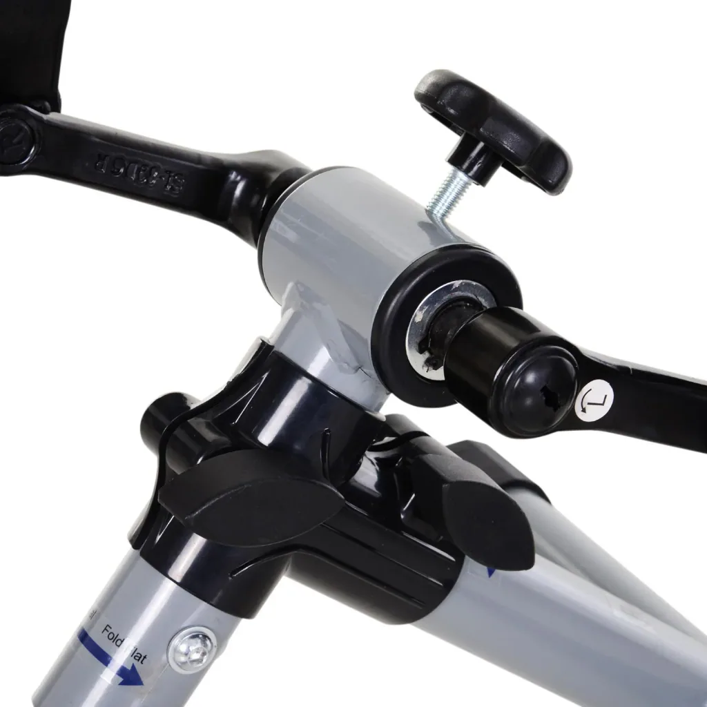 Mini-Heimtrainer mit Pedalen