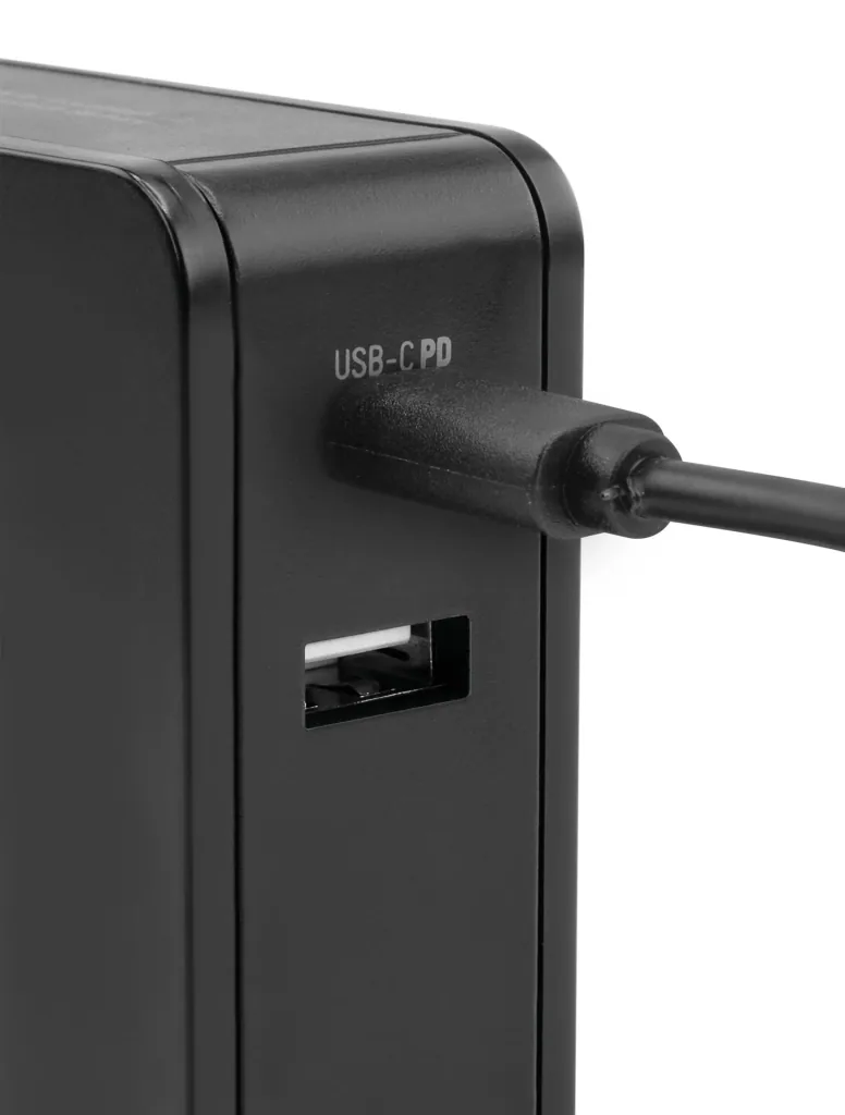 USB Ladegerät USB-A und USB-C mit 60 Watt