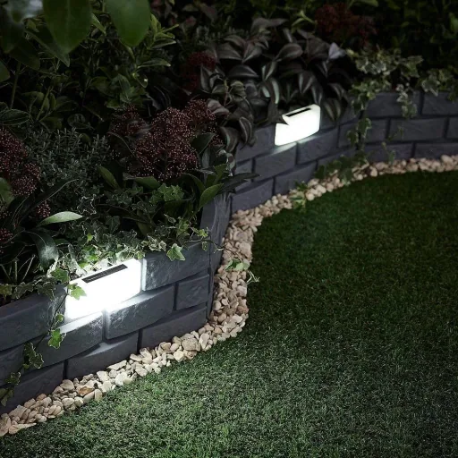 Beeteinfassung mit LED Beleuchtung - 4 Stück