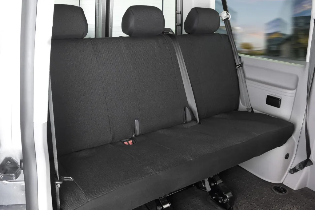 Passform Sitzbezüge VW T5 für 3er Bank aus Stoff ab BJ 04/2003 bis 06/2015