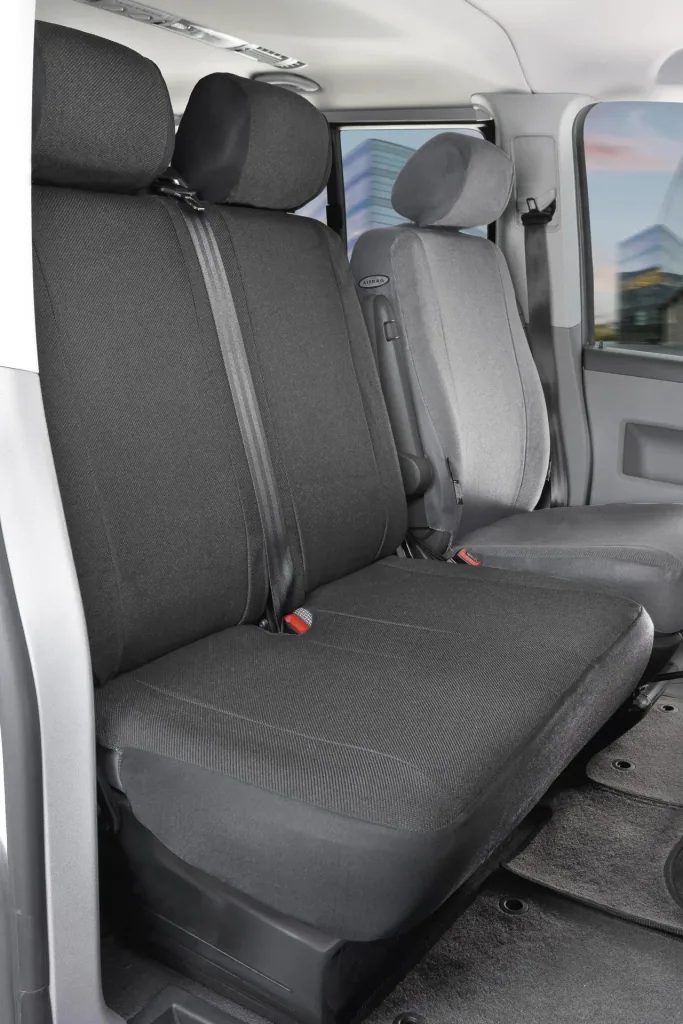 Passform Sitzbezüge VW T6für Doppelbank vorne umlegbar aus Stoff ab Baujahr 07/2015 bis heute