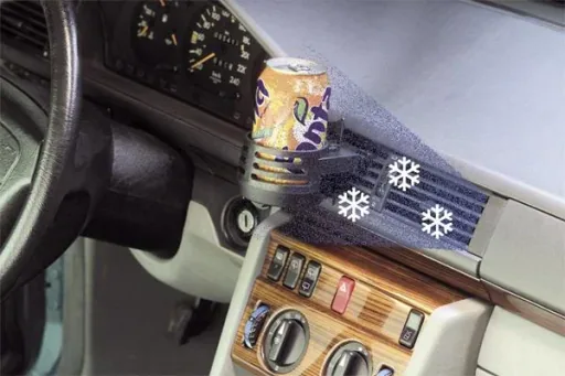 Auto Pad, schwarz, inklusive Getränkehalter