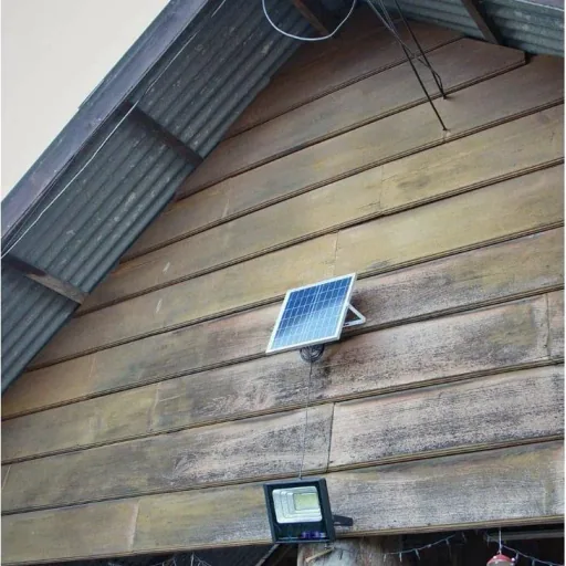 VT-100W Solar-Flutlicht mit Solarpanel - 2450 Lm - 6000K - Schwarz