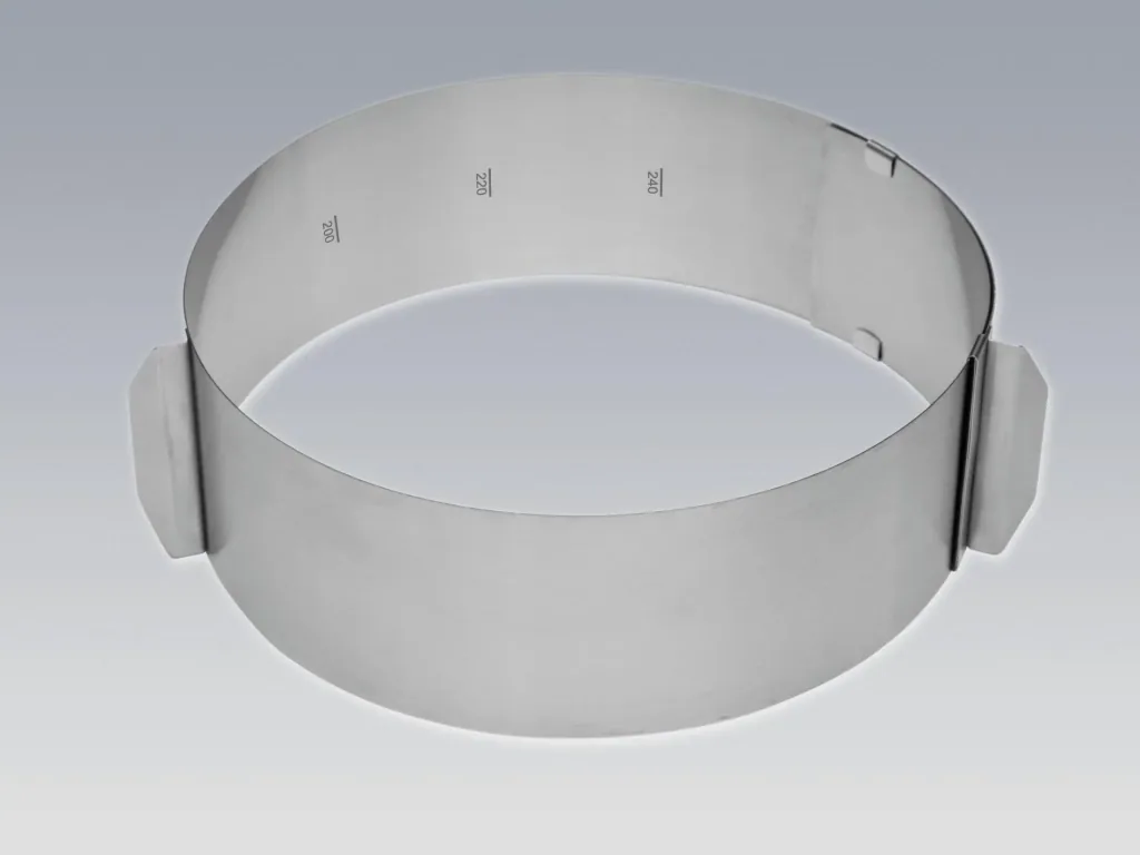 Variabler Tortenring mit Skala, von 16-30 cm