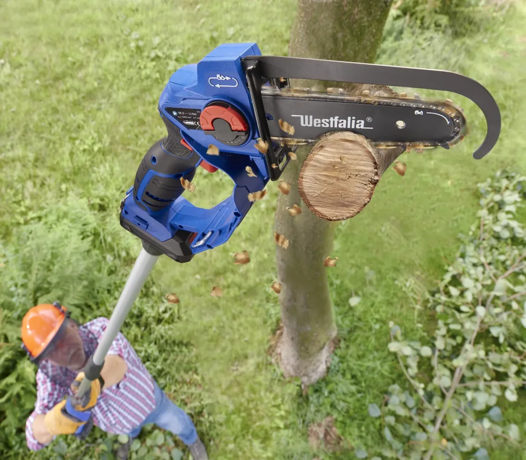 SET X-SAW Pro 4 Ah, Akku-Einhand-Powersäge mit 18 V LI-ION Akku 4 Ah + Schnellladegerät + Gürtel-Clip und Multispray