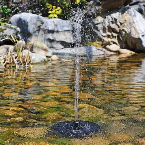Solarbrunnen auf Solarpanel 150 l/h Teichbrunnen - Solarstrom
