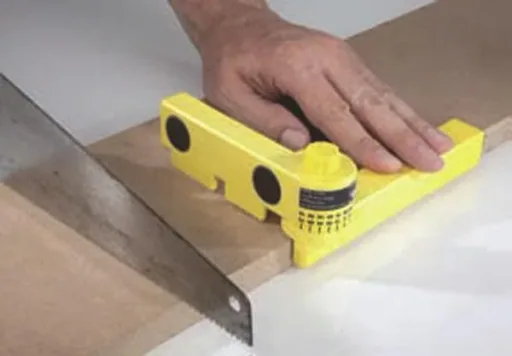 Magnetischer Winkel für Handsäge