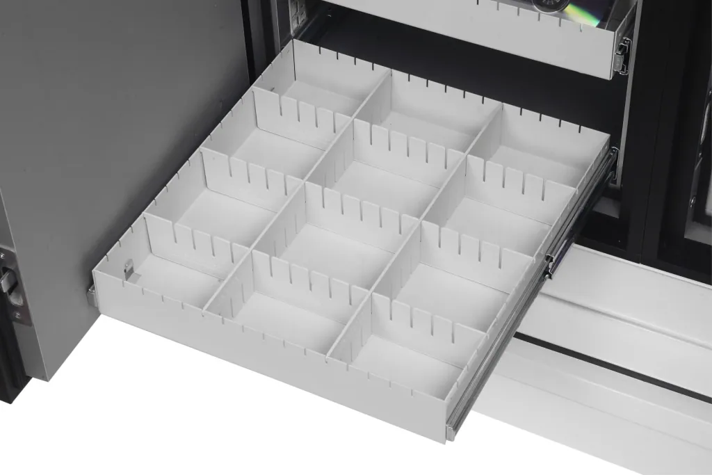Datenschutztresor Data Commander Außenmaße 1160 x 690 x 720 mm, mit Schlüsselschloss