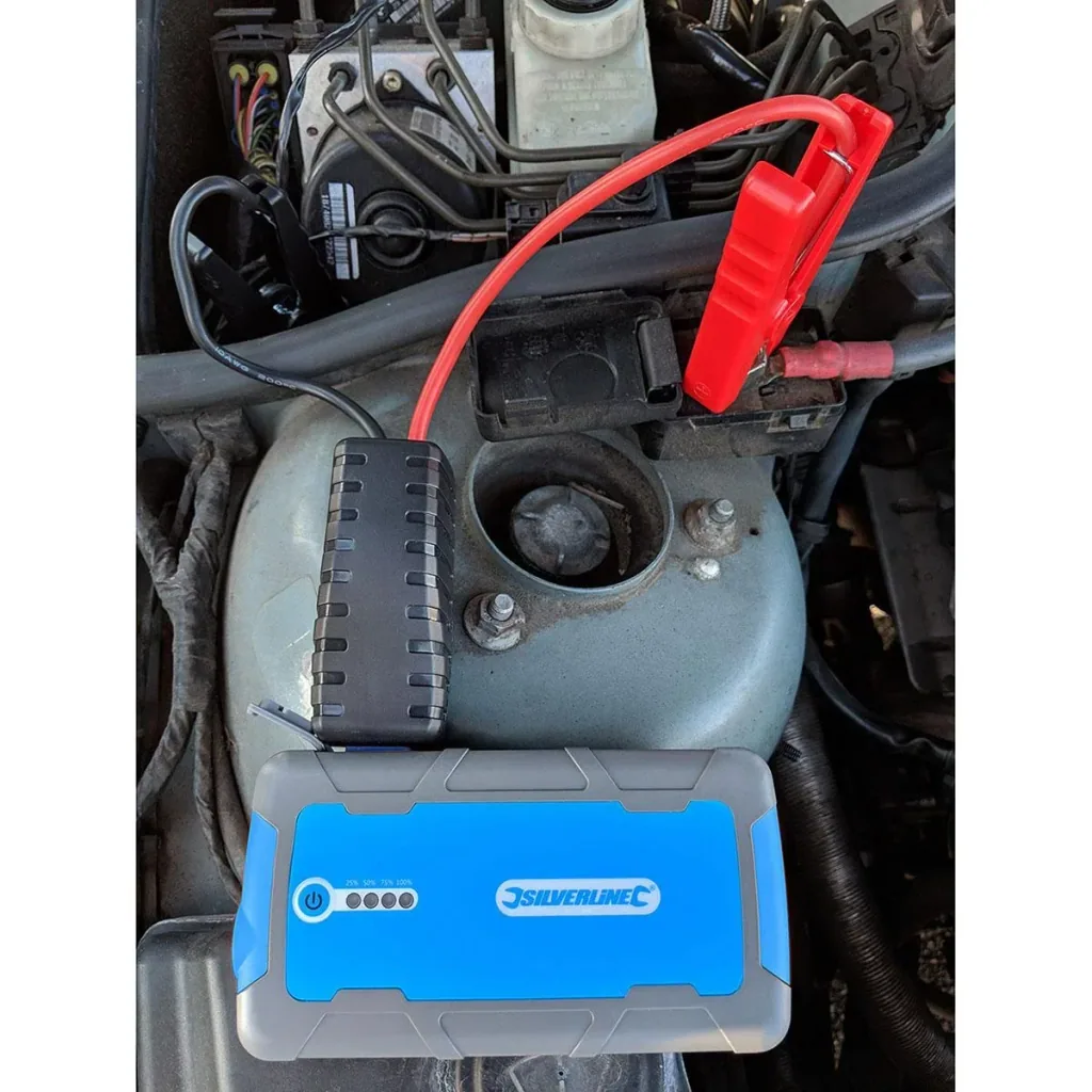 Lithium-Powerbank und Jumpstarter 12 Volt - 6000 Mah, 400 A