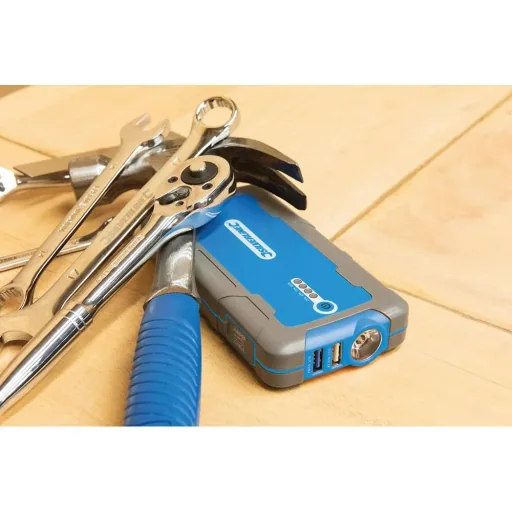 Lithium-Powerbank und Jumpstarter 12 Volt - 6000 Mah, 400 A
