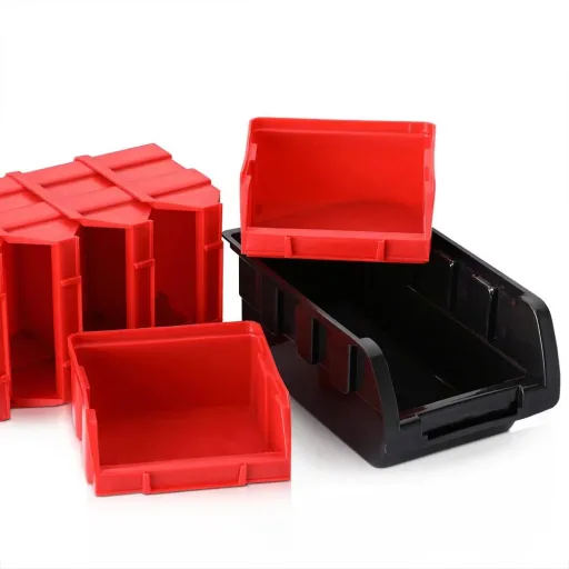 Wandregal mit 60 Stapelboxen und je 4 Wandplatten 32x38x2 cm