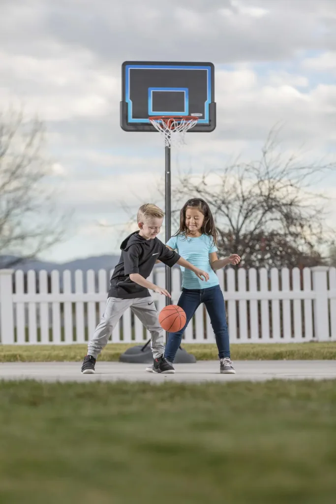 Basketballanlage Hawaii 58,5x81x167-228 cm Schwarz - Blau