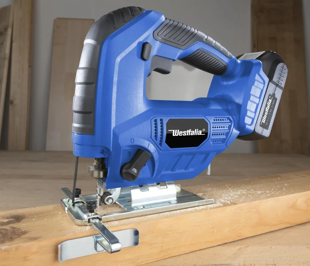 Stichsäge 570 Watt inklusive 5-teiligem Stichsägeblatt - St