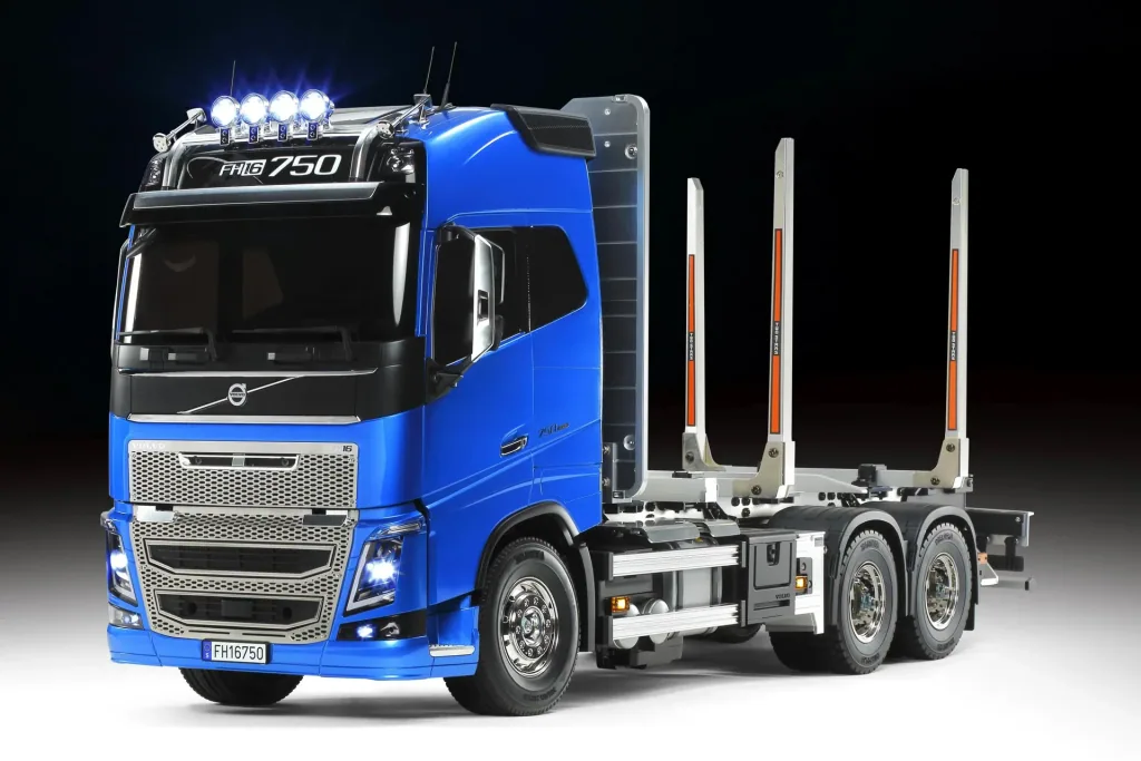1:14 RC XB Volvo FH16 Holztransporter