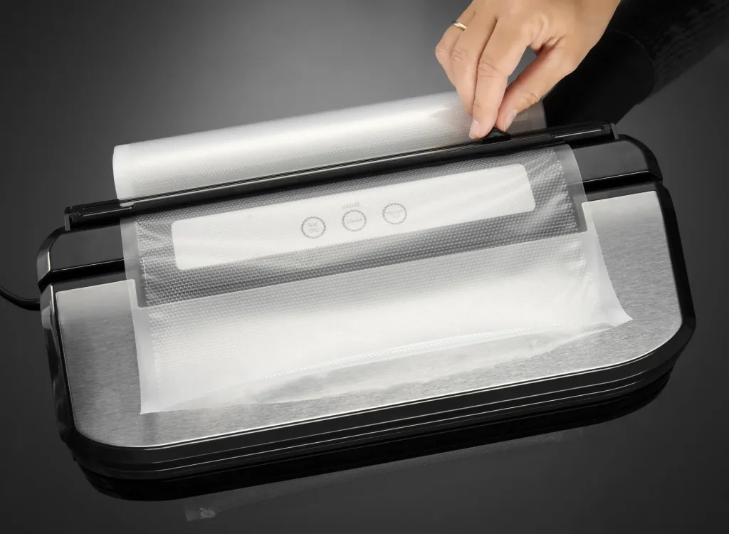 Edelstahl Vakuumierer, 150 W, GRATIS: 2 Rollen (22x500 und 28 x500 cm) + 5 Tüten