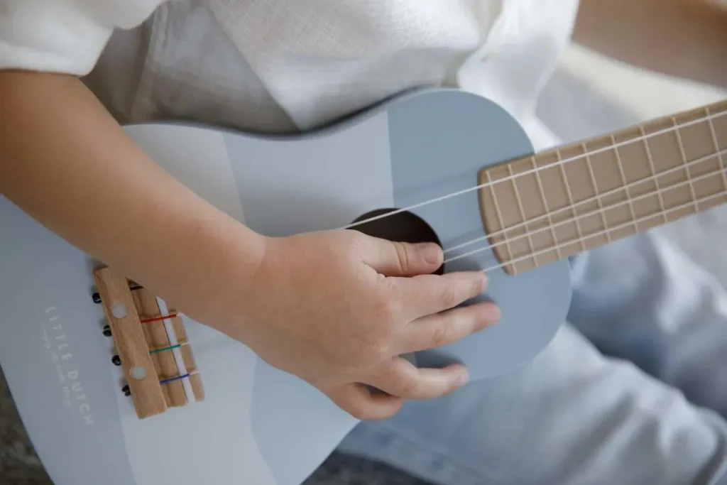 Little Dutch Kinder Gitarre blau