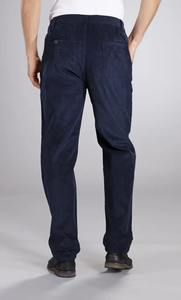 Cordhose, Farbe marine, Gr. 48