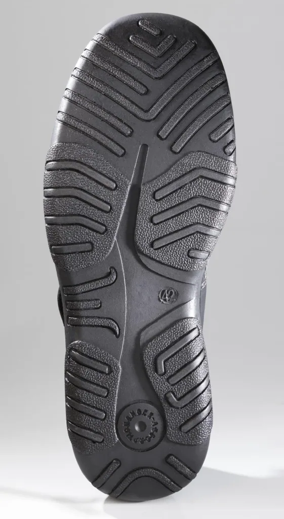 Slipper mit Klimazonen und Klettverschluss, Farbe schwarz, Gr.46