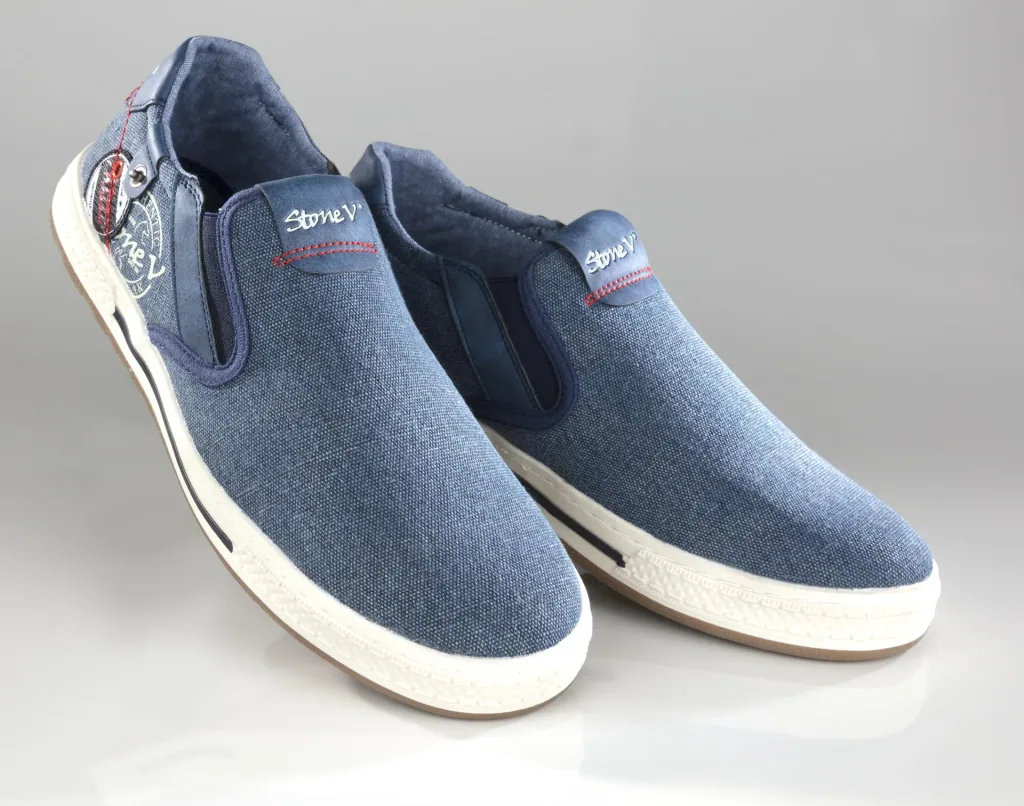 Slipper, Farbe blau, Gr.42
