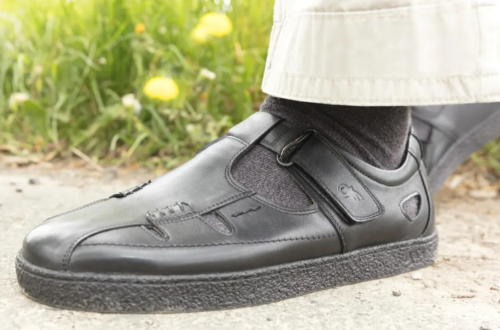Freizeitsandalen aus Echtleder, Größe 46