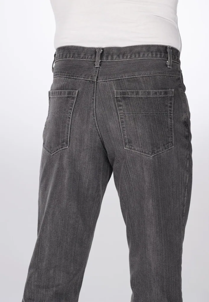 Komfortjeans im 5-Pocket Style, Farbe grau, Gr.48