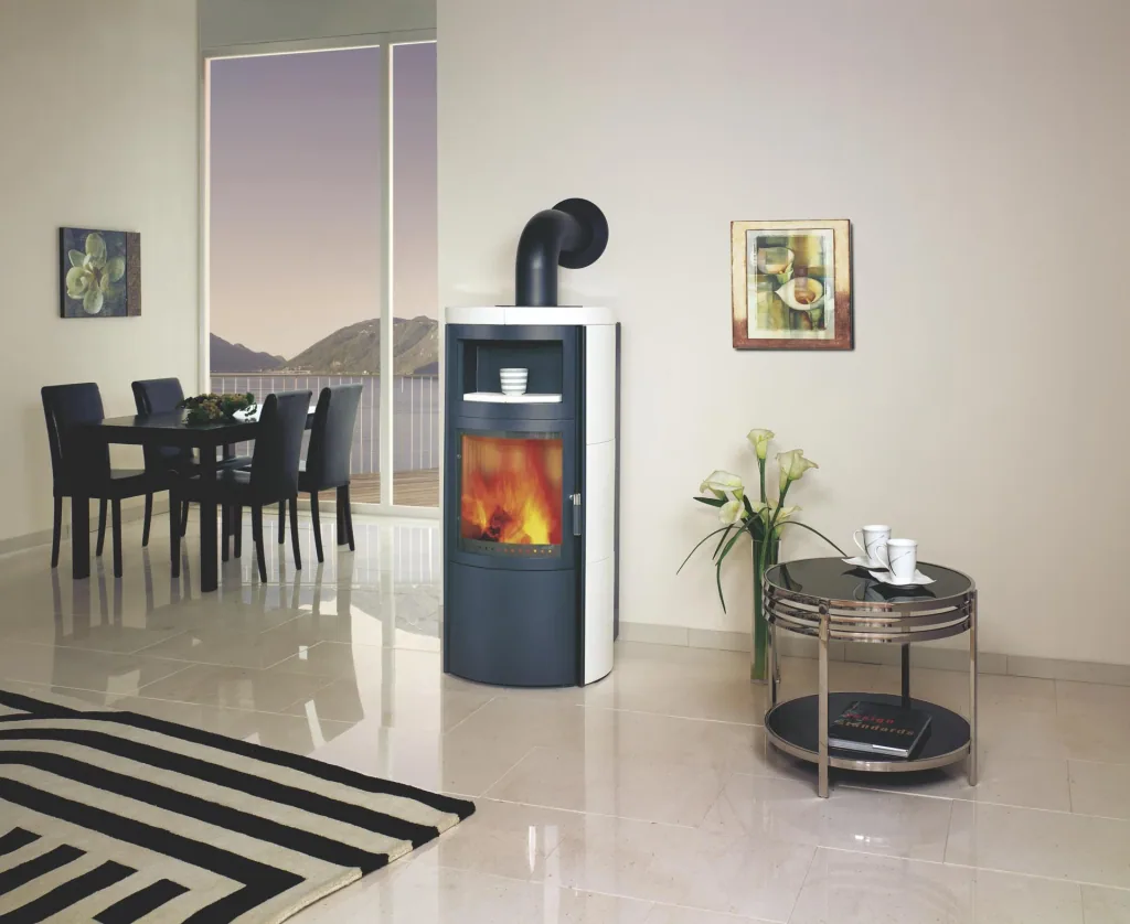 Kaminofen Vito WW ECOplus (8,4 kW) creme-weiss, Feinstaubfilter, Dauerbrand, Automatik, Externe Zuluft, Warmwasser