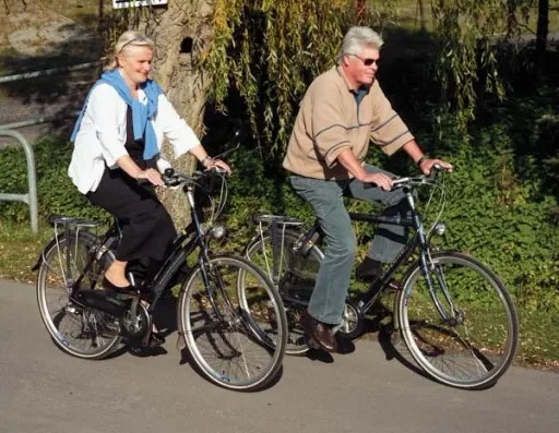 Anatomie Fahrradsattel "Komfort" speziell für Damen (245 x 155 mm)