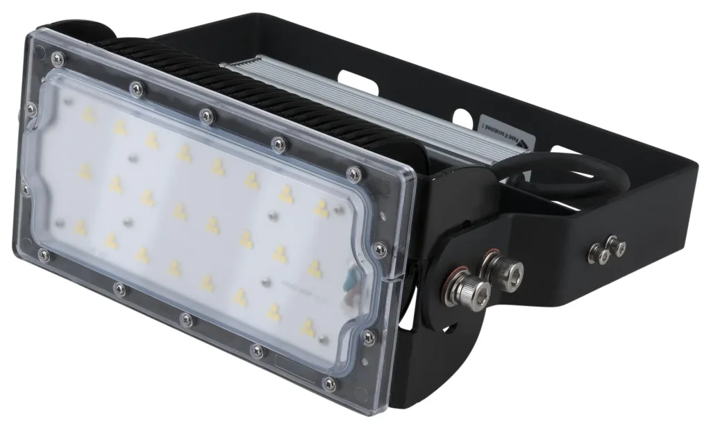 50 W Multi LED Stall Leuchte, 1 Modul 6.500 Lumen, IP65 / D- Kennzeichen