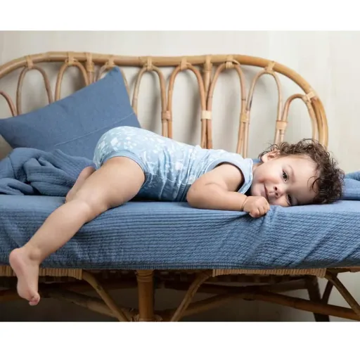 Little Dutch Bettlaken Babybett uni blau "Pure Blue", Größe: 60 x 120 cm