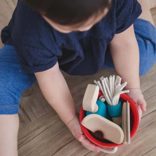 Plan Toys Spielzeug Hausputz-Set Holz