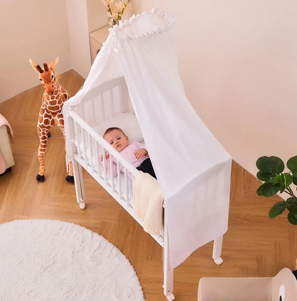Alavya Home Babybett Betthimmel mit Himmelstange 150x240 cm Bio-Baumwolle - Weiß