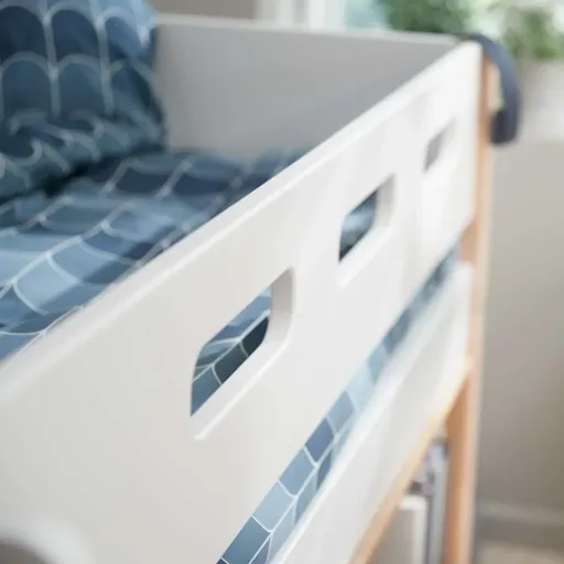 Flexa Nor mittelhohes Bett Leiter schräg weiß / Eiche