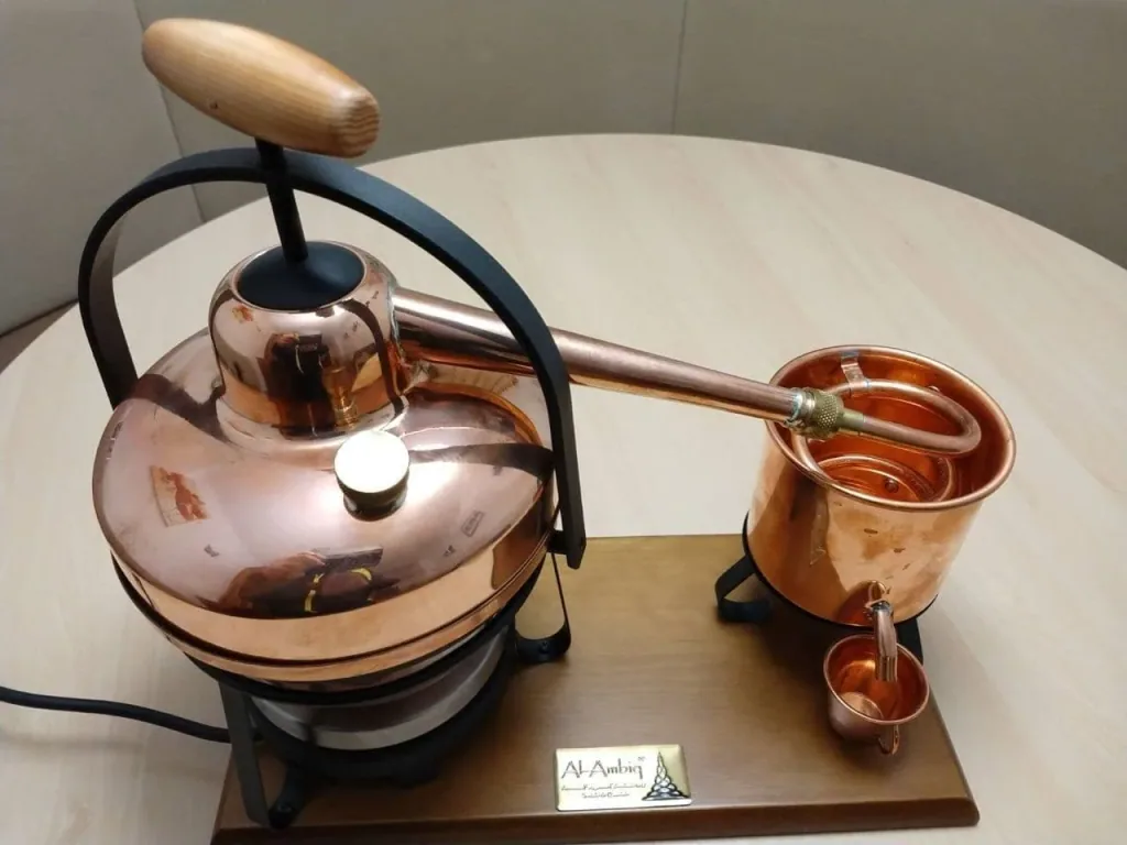Destille, Destilliergerät, Destillationsapparatur - mit Spiritusbrenner, 1,25L