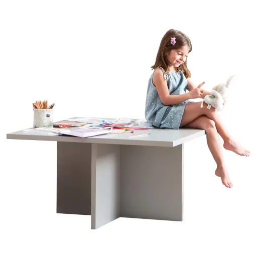Muba Bespoke Kindertisch quadratisch
