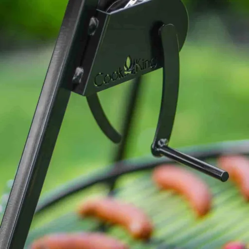 Schwenkgrill mit Dreibein, Edelstahl Grillrost, 70cm, Kurbel