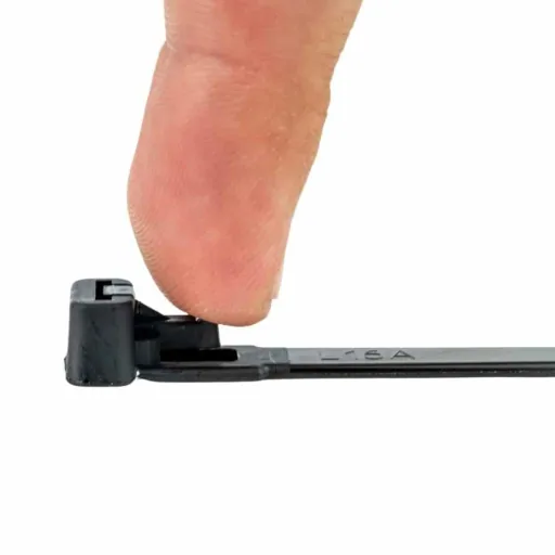 Kabelbinder schwarz, 100 Stück, 370x7,6mm, wiederlösbar, UV-beständig
