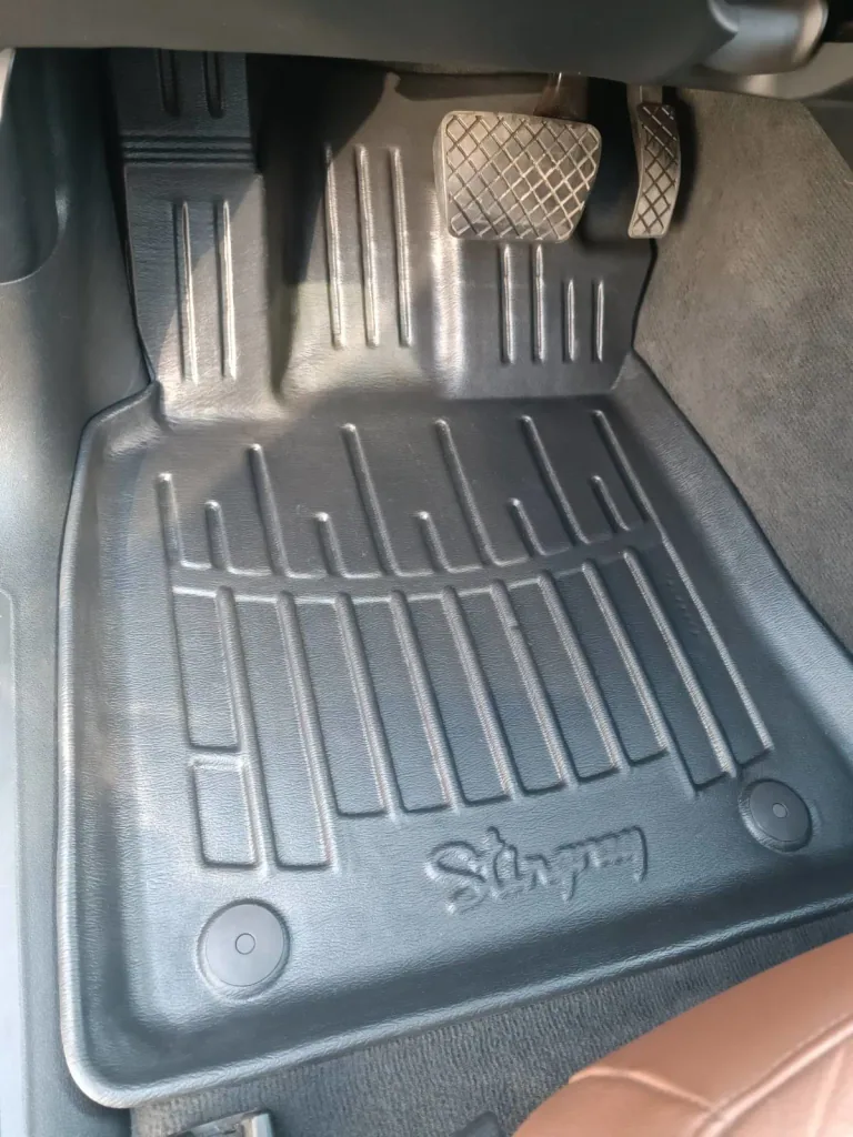 Gummifußmatten Audi Q5, 3D Fußmatten, passgenau, Audi Q5 8R (2008-2016)