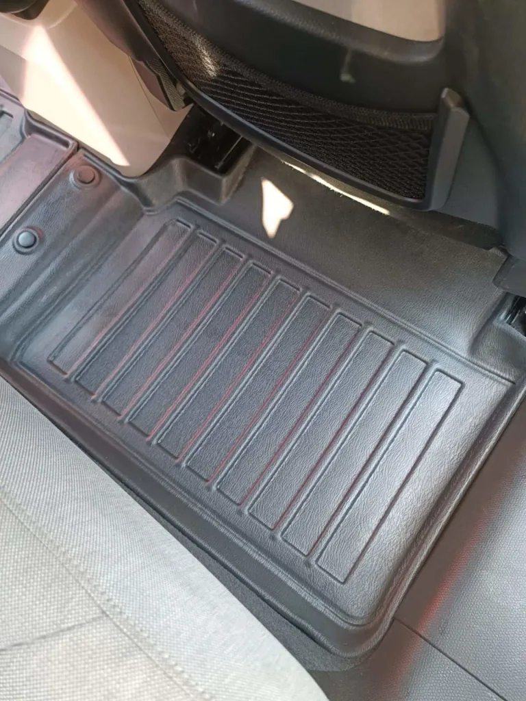 Gummifußmatten Auto 3D für BMW i3 (I01) (2013-2022), passgenaue Autofußmatten