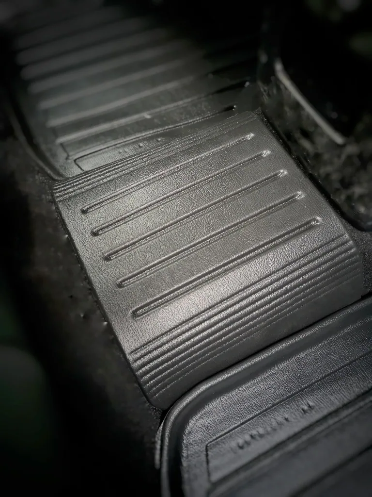 DODGE Journey (2008-2019) 3D Gummifußmatten, rutschfest und schmutzabweisend