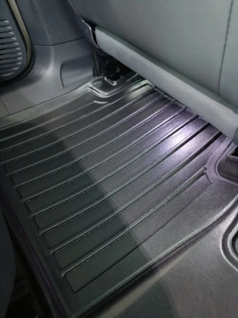 Gummimatten Auto für FORD Kuga II (2012-2019), 3D, passgenau, Polyurethan, rutschfest