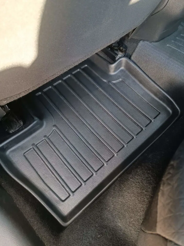 Gummifußmatten Auto für NISSAN Juke II (F16) ab 2019, 3D, passgenau, Polyurethan