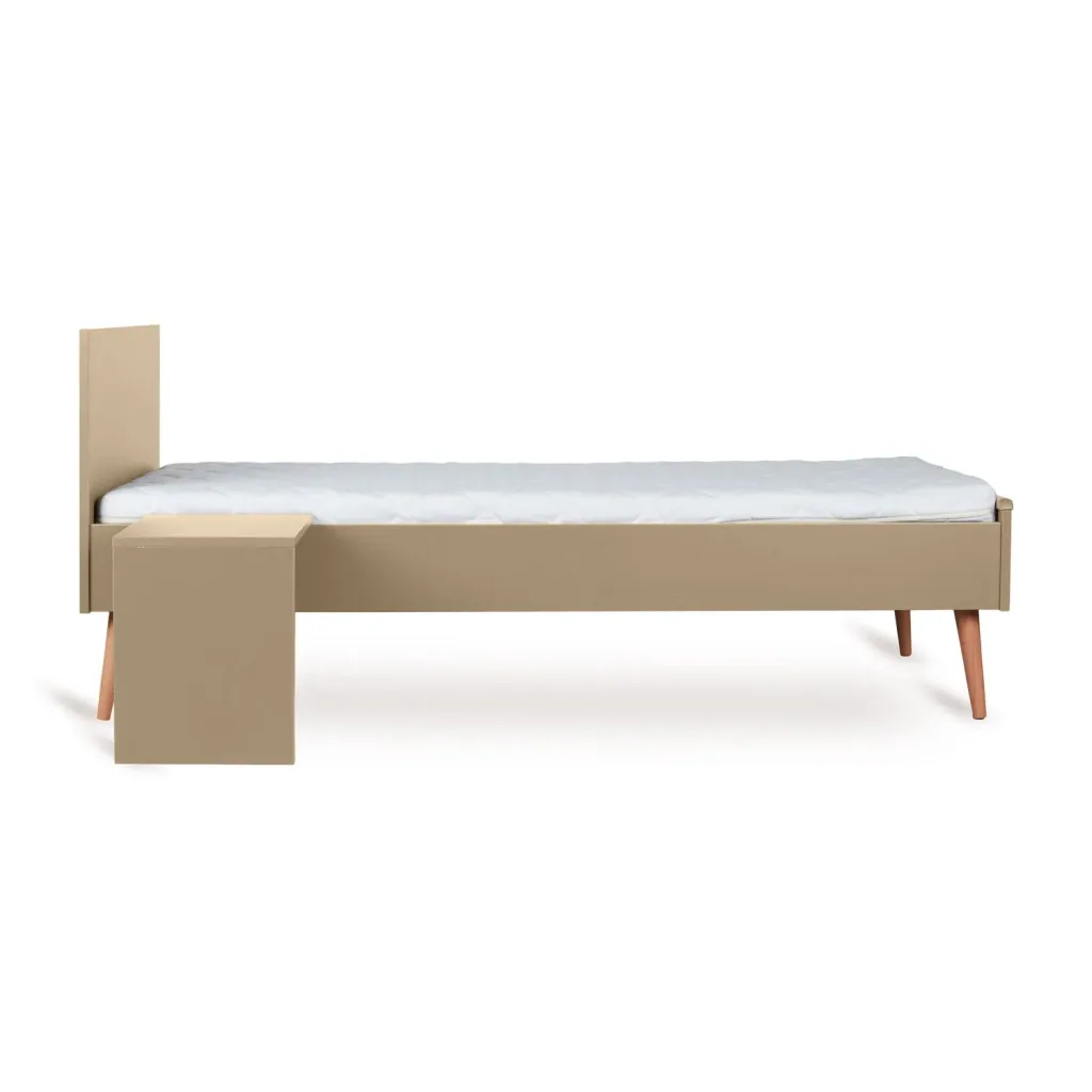 Quax Cocoon Junior Kit 170x70 cm | Umbauset für Cocoon Babybett zum Juniorbett | Mit Nachttisch & Bettgitter-Option, Farbe: Latte