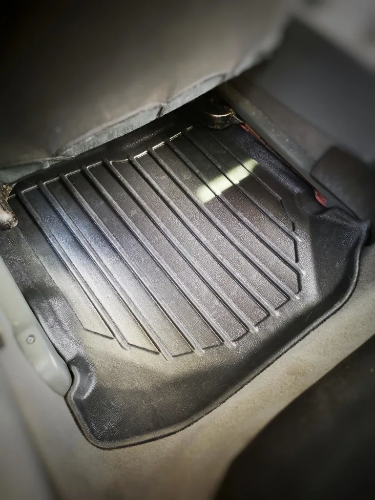 Gummifußmatten Auto 3D für VOLKSWAGEN Golf IV (1997-2003), passgenau, rutschfest