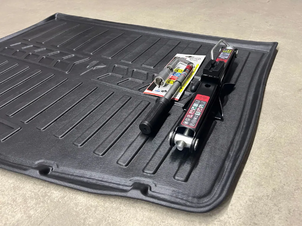 Kofferraumwanne Toyota RAV4 XA50, 3D, passgenau, rutschfest, ab 2018 ohne Subwoofer