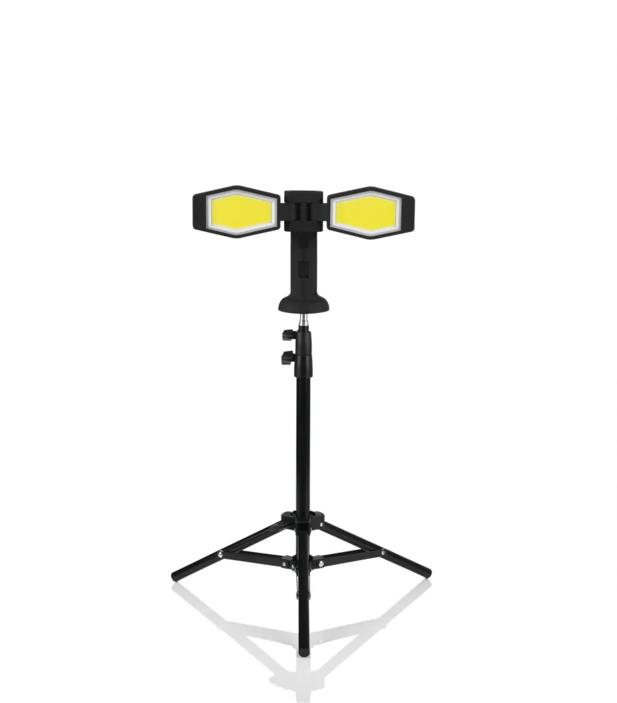 LED Strahler Universal mit Stativ