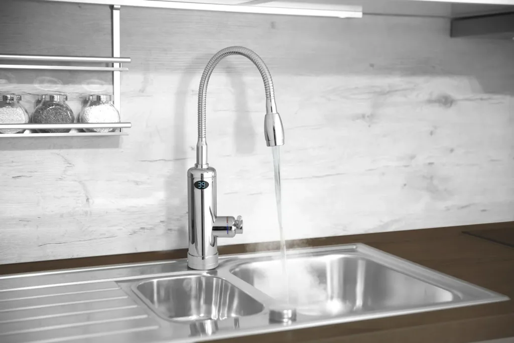 Aquadon Smart Heater, Warm- und Kaltwasserarmatur