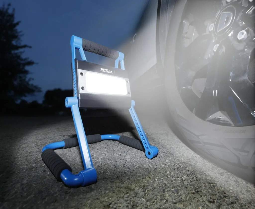 Faltbare LED Arbeitsleuchte, wiederaufladbar, 25 Watt