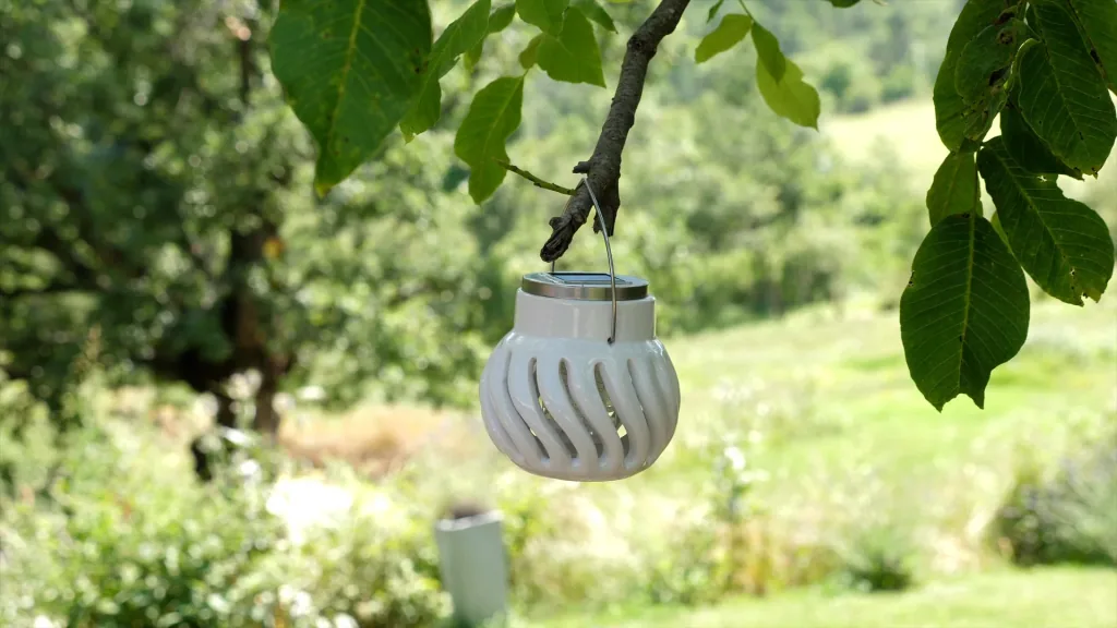 Anti-Mücken-Windlicht mit Solar